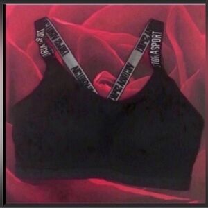 Victoria’s Secret (Sport) Sport Bra